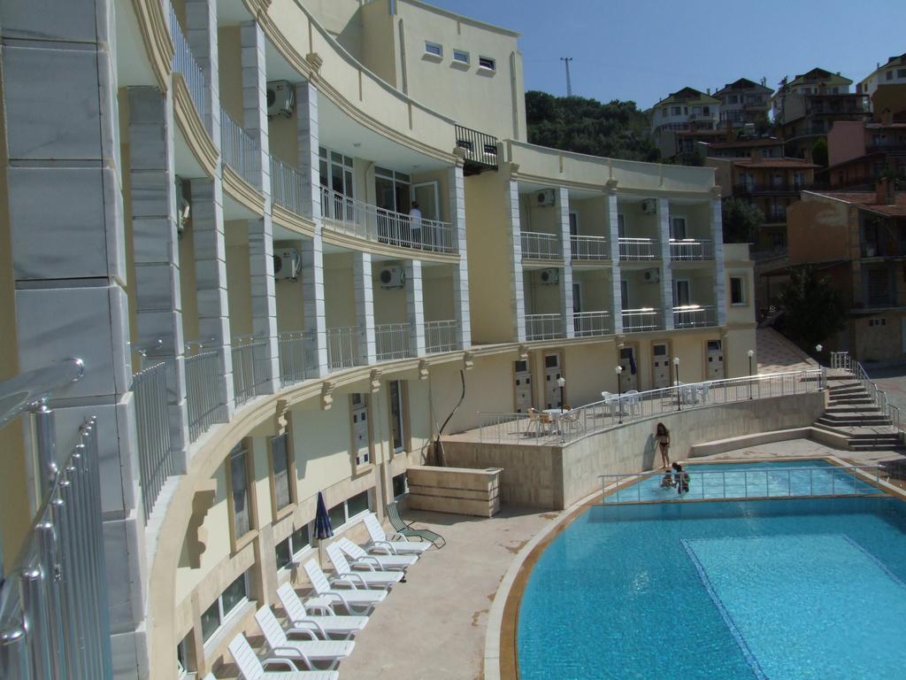 Dogalya Hotel Mudanya Bagian luar foto