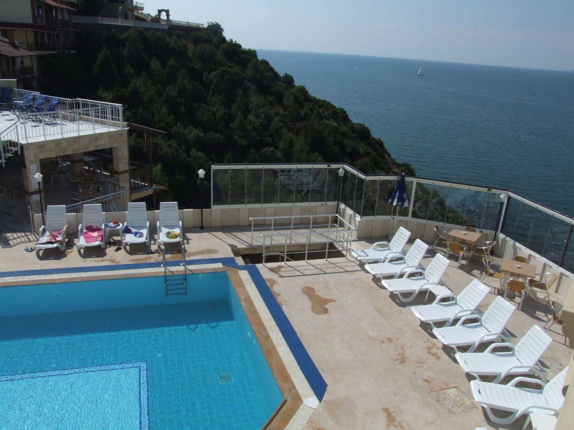 Dogalya Hotel Mudanya Bagian luar foto